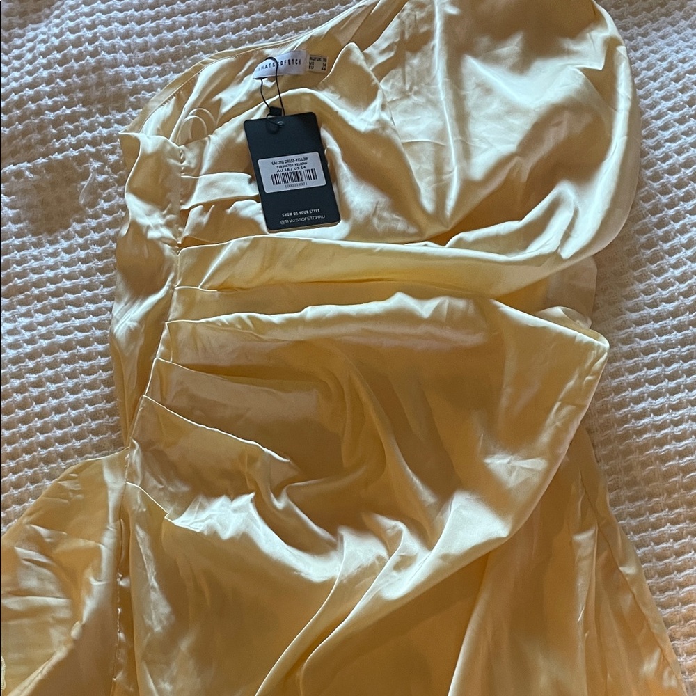 Elegant One Shoulder Yellow Dress